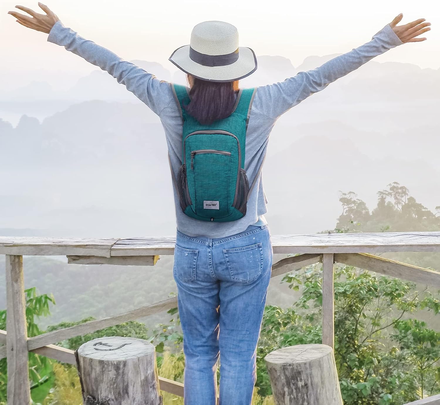 Packable Daypack — third-party reference view 2